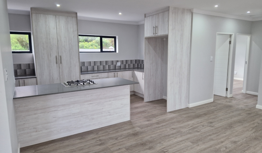 3 Bedroom Property for Sale in Paradise Beach Eastern Cape